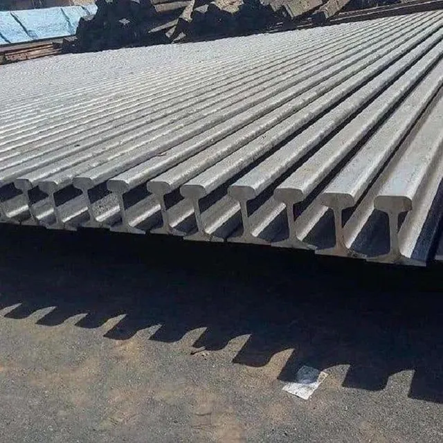 USED RAIL IRON METAL SCRAP/ USED RAIL HMS 1 & 2 ... used rail scrap R50 R65/Bulk - Image 3