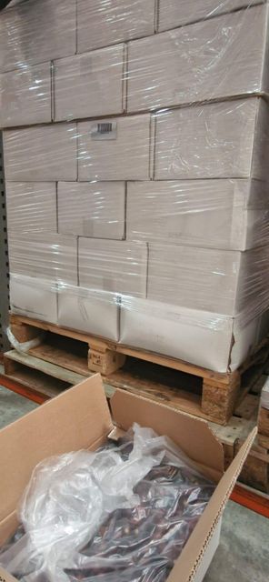 Omani Fard Dried Dates, Grade C, 2025 Season - Image 4