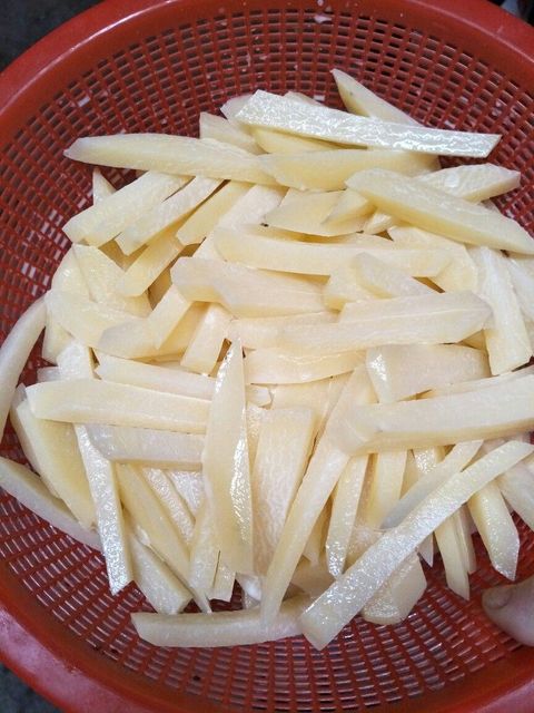 Organic Air Fryer Frozen French Fries Whole Vegetables Chip Pattern Fresh & Halal Certified Available for Wholesale - Image 4