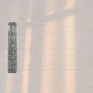 Zinc Coated Chain Link Mesh Fence for Cattle Sheep Paddock and Farm Security - Image 3