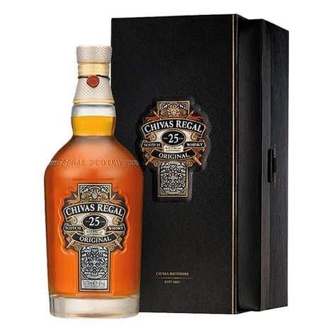 Chivas Regal 12 Year Old - Smooth and Rich Scotch Whisky - Image 3