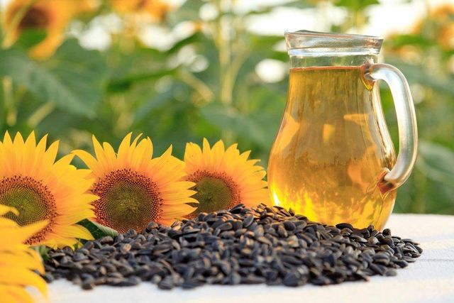 Refined Sunflower Oil (RBD) | 100% Pure & Winterized | Bulk Flexitank & Retail Bottling - Image 2