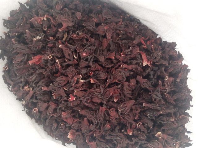 Dried Hibiscus Flowers (Hibiscus sabdariffa) Grade A Purity ≥ 99% Shape Full flowers Max. Moisture (%) 6 Moisture Content ≤ 6 - Image 3