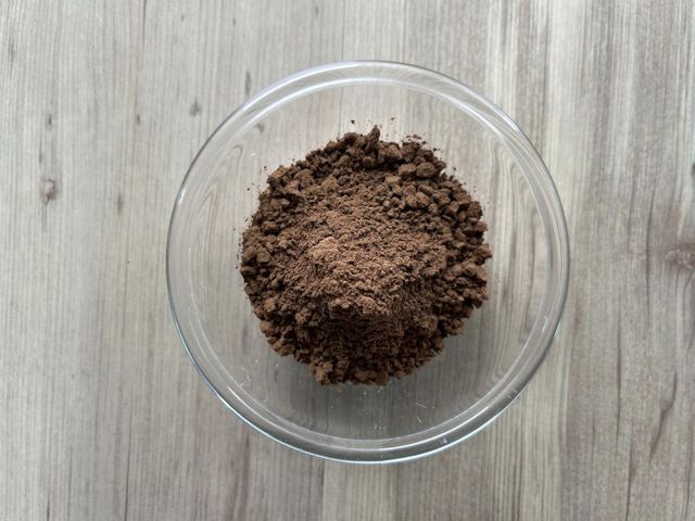Alkalized Dark Brown Shelf Life 2 Years Max. Moisture (%) 5% Place of Origin - Image 2