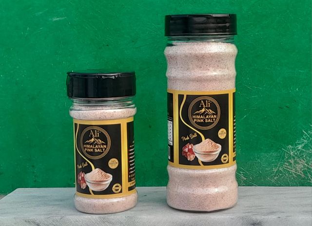 Himalayan Pink Salt Color Pink Texture Fine Grade Purity Mineral-rich Grain Size Fine & Medium Shelf Life 5 Years (dry - Image 4