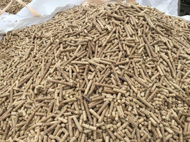 Pine Wood Pellets - Image 3