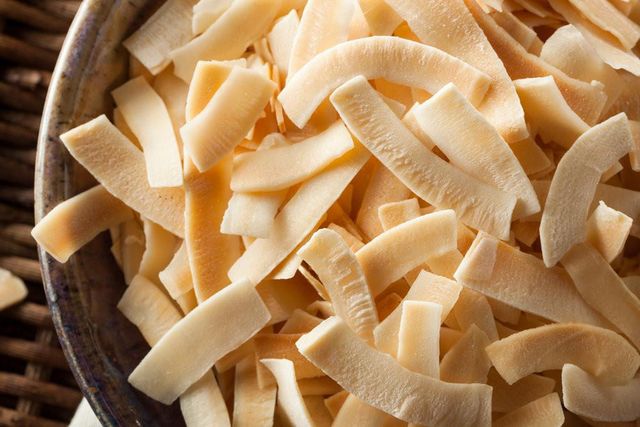 COCONUT CHIPS Origin Vietnam Packing Quantity 10 - Image 1