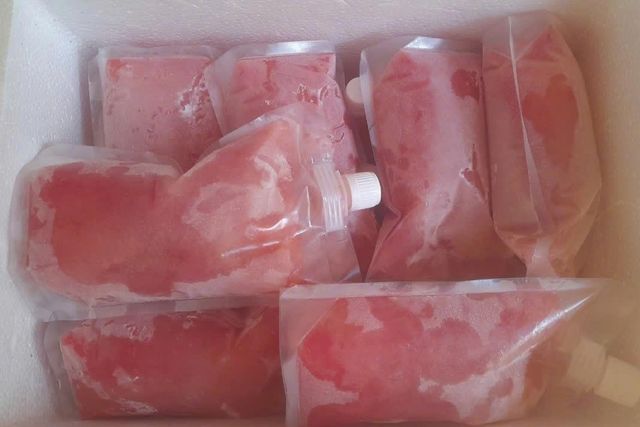 Frozen watermelon juice Place of Origin Vietnam Brix Level Greater Than 9 Packaging Material Pa/pe Bag Or Bottle Storage Temperature -18 Degrees Celcius - Image 4